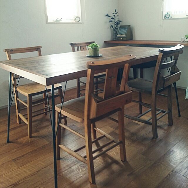 My Desk,チャーチチェア,カフェ風,アンティーク,DIY,レトロ,ダイニング,鉄脚,観葉植物,ダイニングテーブル bibi.karuの部屋