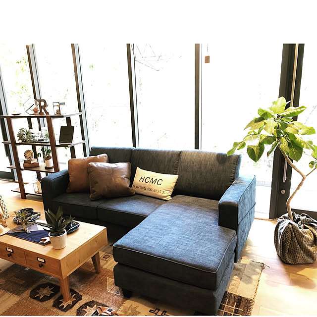 観葉植物,関家具,コーディネート,イベント参加,ソファ,カウチソファ,ひかりTVショッピング,sukimaオリジナルソファ,SUKIMA,収納,雑貨,IG→kikilala.003,グリーンのある暮らし,CRASH GATE,センターテーブル,座談会,On Walls kikilalaの部屋