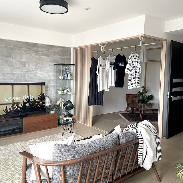 Lounge,マリメッコ,モンステラ,エジソンスマートデュアルシーリングライト,和紙畳　灰桜,和紙畳,和室のある暮らし,エコカラット,サーキュレーター,部屋干し,鴨居ハンガー,わが家の室内干し,ACTUS,植物のある暮らし,マンション暮らし,観葉植物のある暮らし,山口一郎,RoomClipの出逢いに感謝♡,LIXIL manchanの部屋