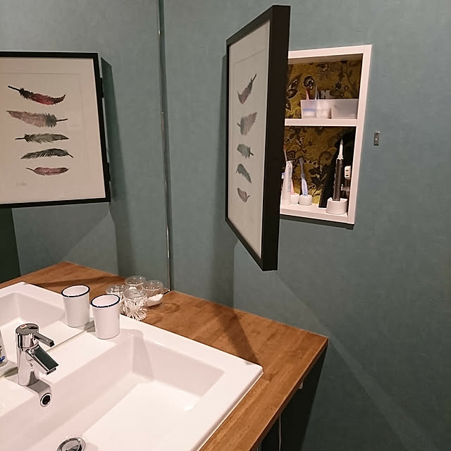 On Walls,10000人の暮らし,海外インテリアに憧れる,インスタ→yukaaaaa0515,隠す収納,アート,アートフレーム,洗面所,advan,洗面台,壁紙 yukachaaan420の部屋