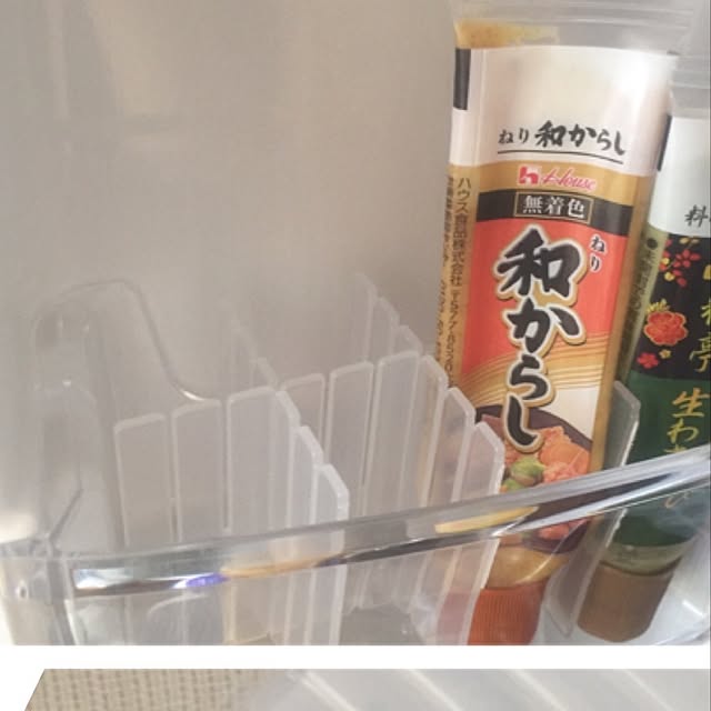 Kitchen,倒れて取りにくい薬味チューブの仕舞い方,冷蔵庫内,無印良品,仕切板 ones_roomの部屋