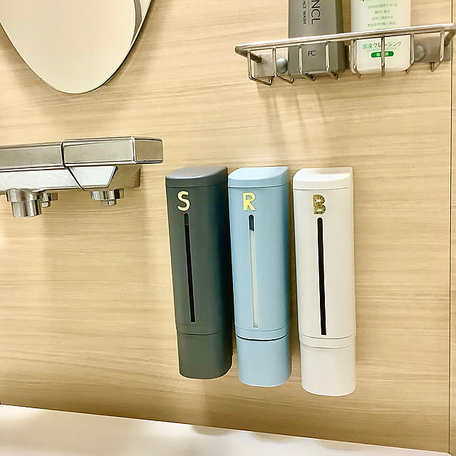 Bathroom,浮かせる収納,シャワーヘッドホルダー,磁石収納,シャンプーボトル,お風呂収納 haruminの部屋