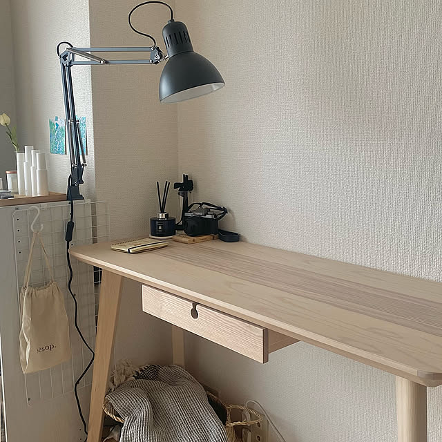 ワークデスク,デスクライト,TERTIAL,LISABO,ナチュラルインテリア,北欧,IKEA,照明,ホワイトインテリア,My Desk mame.camの部屋