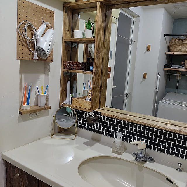 Bathroom,DIY,ナチュラルインテリア,洗面所,漆喰,有孔ボード,吊り下げ収納,マンションインテリア nachinの部屋