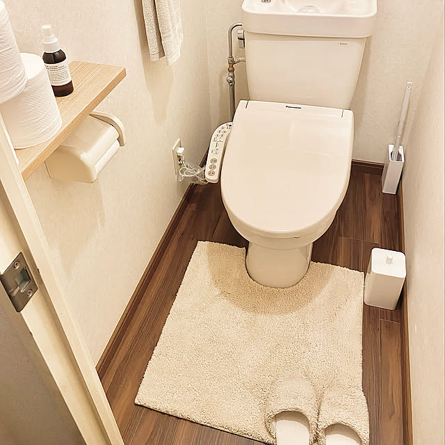 流せるトイレブラシスタンドタワー,トイレのインテリア,１日を大切に,Bathroom,アクタス雑貨,カメラマーク消し,目隠し mi_h02の部屋