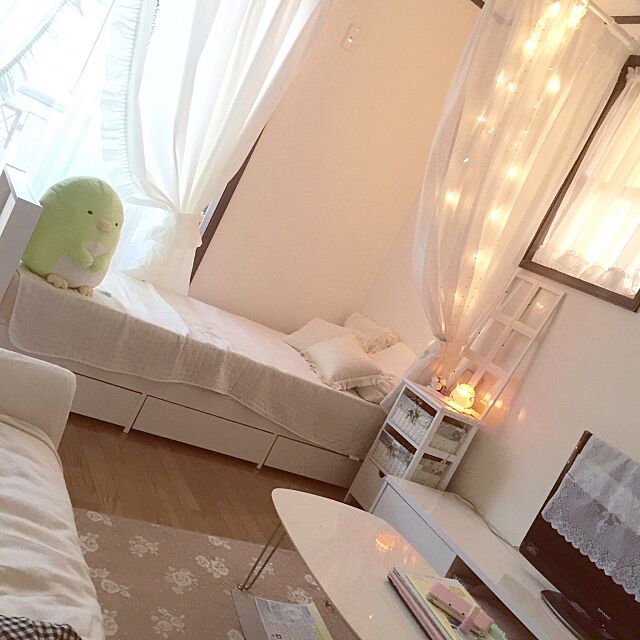 Overview,6畳,フェアリーライト,IKEA,アロマランプ,すみっこぐらし momoの部屋
