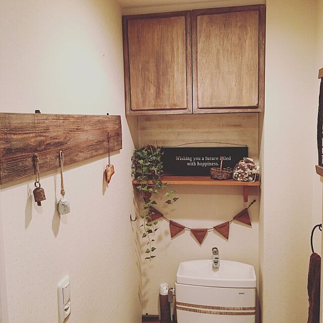Bathroom,ベニヤ板,木製ガーランド,木製プレート,ステンシル,BRIWAX,DIY,インスタ→malco_yan malco-yanの部屋