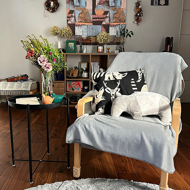 Lounge,無印良品,手作りクッションカバー,バクのぬいぐるみ,1人がけソファー,秋色インテリア,リビング,ドライフラワー,イベント,花が好き,植物のある暮らし,ファブリック好き violetの部屋