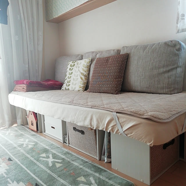 狭い部屋　,DIY,猫のいる暮らし,カラボソファー,カラーボックス,ソファー,おもちゃ収納 zunko0906の部屋