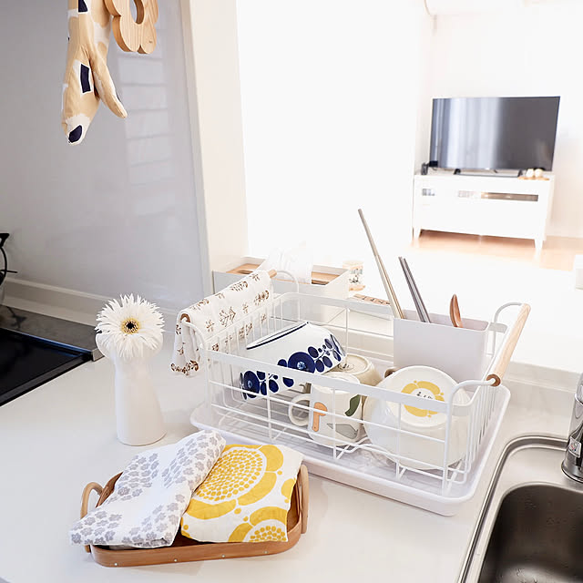 My Desk,いつもありがとうございます♡,誕生日ケーキ,子どもと暮らす,Kuovi　キッチンタオル,北欧食器,ホワイトインテリア,水切りカゴ,tosca,キッチンクロス,手作り,趣味 myu-の部屋
