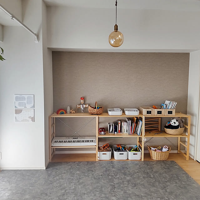 Overview,すっきり暮らす,賃貸インテリア,賃貸,生活感をなくしたい,シンプルインテリア,すっきりと暮らしたい,ナチュラル,くつろぎ空間,こどもと暮らす。,ナチュラルインテリア,片付けやすい,シンプル,大人ナチュラル,男の子と暮らす。,無印良品,パイン材ユニットシェルフ,整理収納,整理整頓,OURHOME aya_blueの部屋