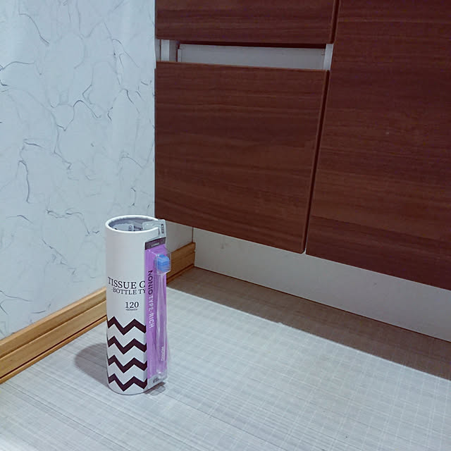 Bathroom,リサイクル,ボトル型ティッシュケース,歯ブラシストック,シンデレラフィット,捨てずに再利用,歯ブラシ,脱衣所 skhrの部屋