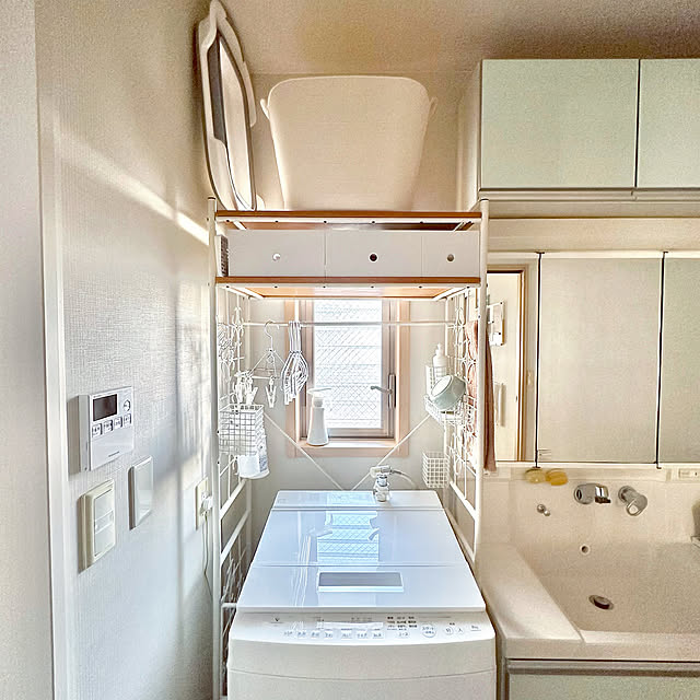 Bathroom,ふんばるマン,stacksto,スタックストー,洗濯グッズ,洗濯機周り,洗濯機,ランドリーワゴン,洗面所,ランドリールーム,ランドリーバスケット,ランドリーラック,洗濯機上収納,ナチュラルインテリア,無印良品,収納,100均 miyuの部屋