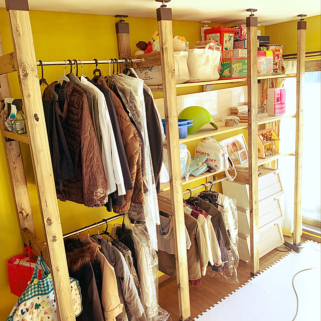 ハンガーラックDIY,ジョイフル本田,木材の再利用,おもちゃ部屋,ジャコビーン,カインズ,ハンガーラック,棚DIY,築20年越えの自宅,DIY,オールドウッドワックス,物置,ACコーナーサンダー,掃除,オールドウッドワックス ジャコビーン,My Shelf Jamboの部屋