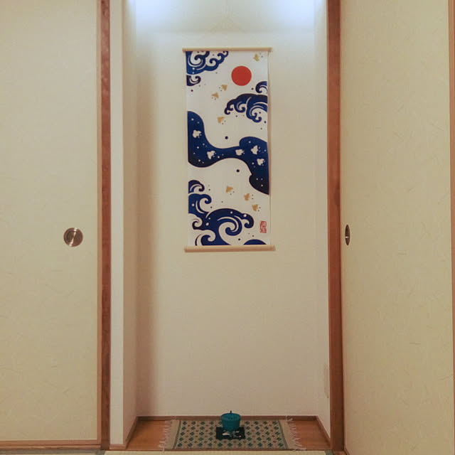 On Walls,床の間,和室,一人暮らし,ひとり暮らし,賃貸マンション,手ぬぐい,花筵,南部鉄器,香炉,LED照明 cinacoの部屋