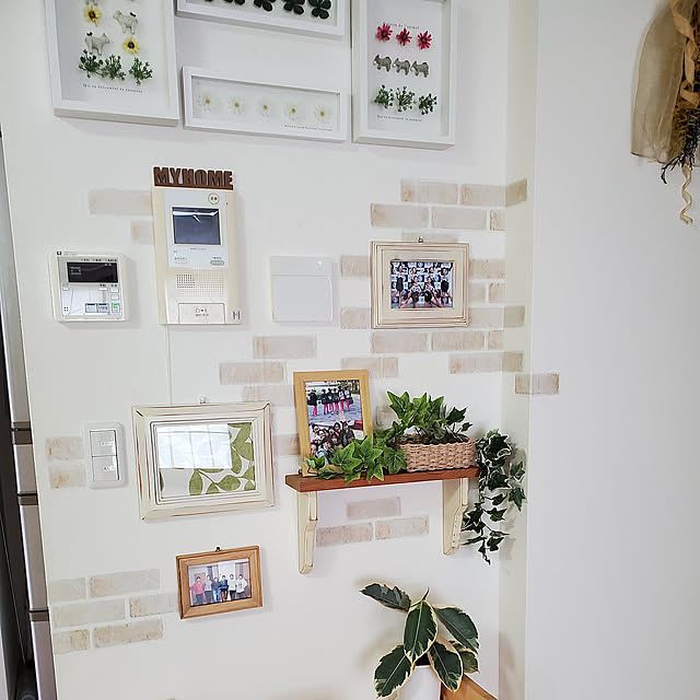 On Walls,レンガシート,ダイソー,ナチュラル,DIY,雑貨,100均,フェイクグリーン kiyo.smileの部屋