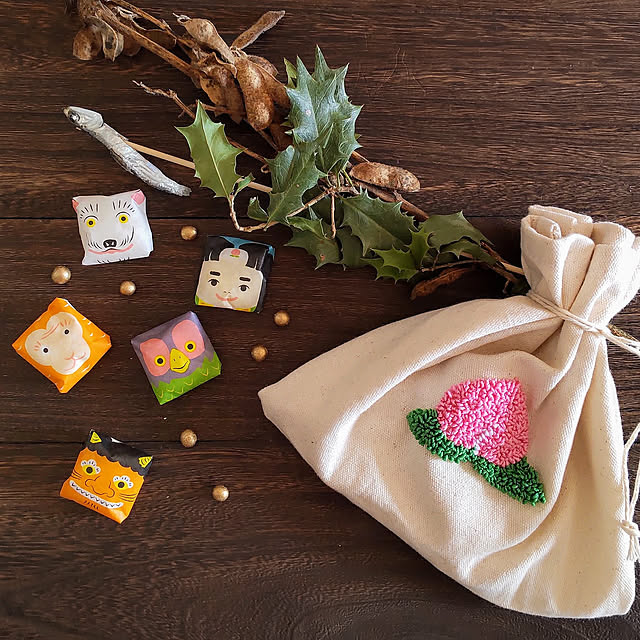 My Desk,わたしのハンドメイド 冬,こどものいる暮らし,巾着,きびだんご,2022.1.29,刺繍,節分,ヒイラギ,節分飾り,パンチニードル,桃太郎,桃 miwaの部屋