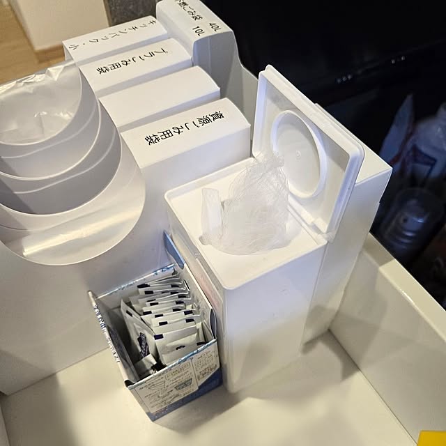 Kitchen,セリア,キッチン収納,ウェットティッシュケース,ストック収納,排水口ネット,排水口ネット収納,消耗品収納,キッチン下収納 ieteriorの部屋