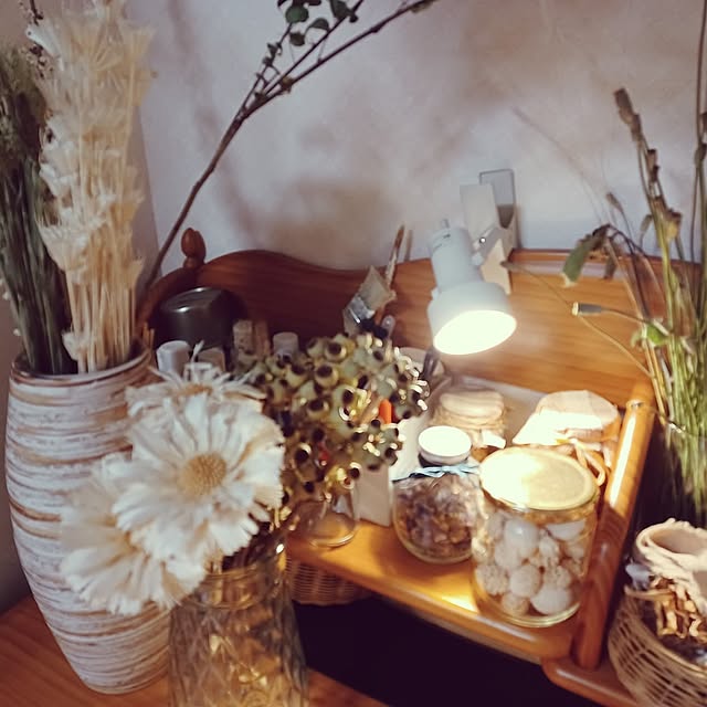 My Desk,ドライフラワー,照明 anzuの部屋