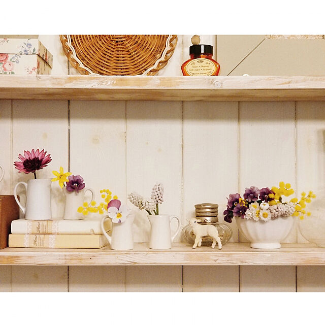 My Shelf,花のある暮らし,ミルクピッチャー,ミニカフェオレボウル,小さなお花,コメントお気づかいなく♡ totonatuloveの部屋