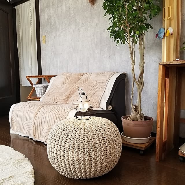 Overview,木が好き,自然素材が好き,癒しの場所,観葉植物のある暮らし,元子供部屋,プフ,待ってて良かった midoriの部屋