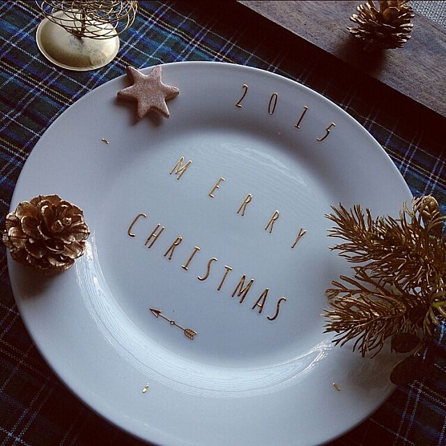 クリスマス,セリア,男前,エンボスシール,ホイルエンボスシール,お皿,お皿ディスプレイ,カフェ風,クリスマスツリー lovesnoopyの部屋