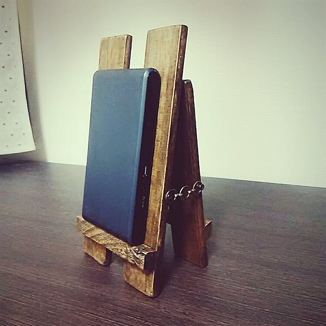 My Desk,スマホスタンド,すのこリメイク,DIY,ブライワックス,セリア Ryokoの部屋