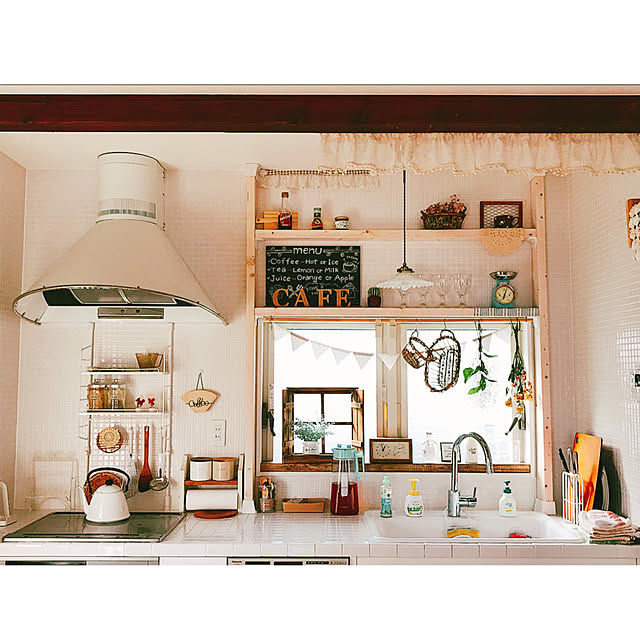 Kitchen,キッチン雑貨,ナチュラルインテリア,ナチュラルフレンチ,ナチュラルカントリー,Instagram→usagi_home,カフェ風インテリア,インテリア雑貨,壁付けキッチン usagi_homeの部屋