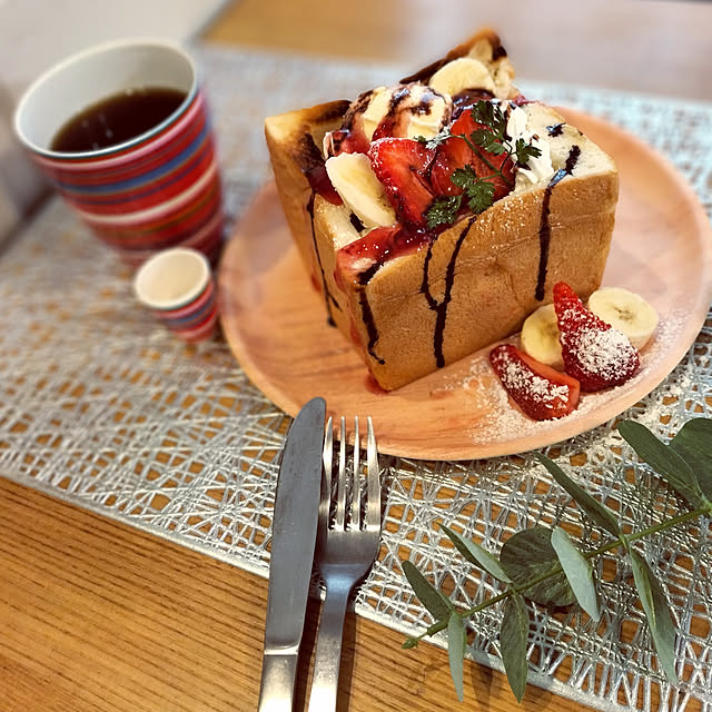 My Desk,キッチンアイテム,あとでゆっくりお邪魔します♡,高級食パン,お返事時間かかります_(._.)_,に志かわ,ダイソー,イベント参加中,セリア ランチョンマット,ランチョンマット,ハニートースト風,トーストアレンジ,イッタラ,Iittala,origo,マグカップ,オリゴ マグ,100均アイテム,100均大好き,プチプラ食器,おうちカフェ,おやつタイム,コーヒー,コーヒーのある暮らし,粉砂糖こぼれてたw,ミニチュア,ミニチュア雑貨,フェイクグリーン,お料理は苦手,デザート,お家時間を楽しむ hihaの部屋