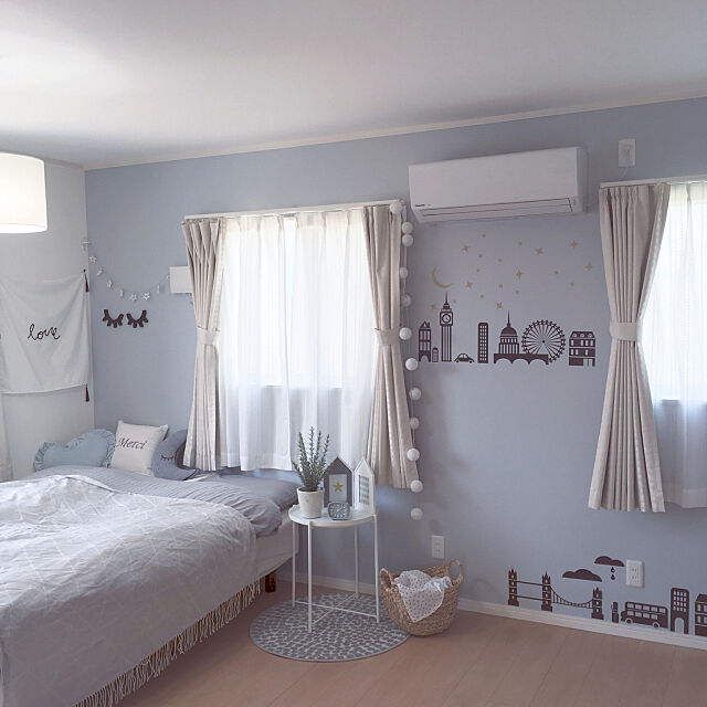 Bedroom,女の子の部屋,水色の壁紙,ニトリ,こどもと暮らす。,サンゲツの壁紙,IKEA,ACTAS,フェイクグリーン,ウォールステッカー otamaの部屋