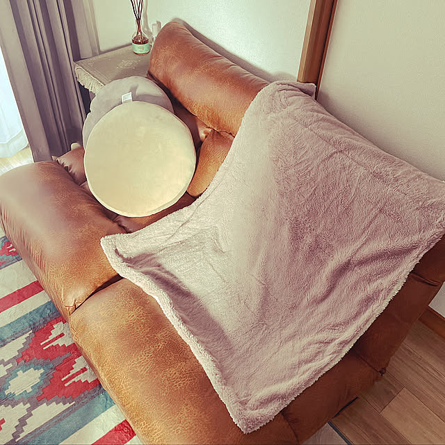 Lounge,ふかふかで気持ちいい,一人暮らし,雑貨,100均,ダイソー milkyの部屋