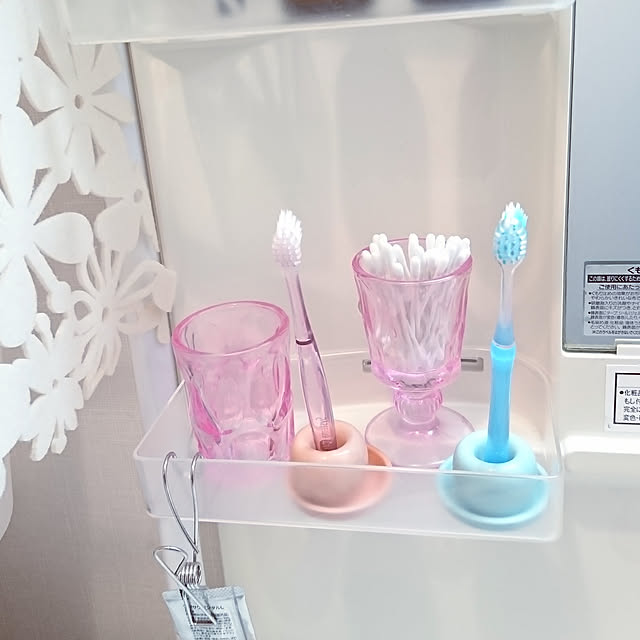 人気の秘密はここにある!無印良品の「磁器歯ブラシスタンド」 | RoomClip mag | 暮らしとインテリアのwebマガジン 人気の秘密はここにある!無印良品の「磁器歯ブラシスタンド」 | RoomClip mag | 暮らしとインテリアのwebマガジン