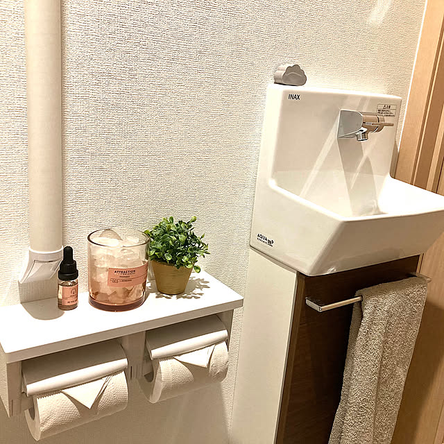 Bathroom,シンプルが好き,トイレのインテリア,癒し,ディフューザー,一条工務店,感謝です♡,ほっこり♡,いいね♪いつもありがとうございます❤️,快適な暮らし,スリコ♡,購入品紹介 kirinsanの部屋