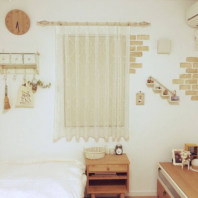Bedroom,モモナチュラル,レンガ風リメイクシート,ナチュラルフレンチ,雑貨,観葉植物,セリア yururinの部屋