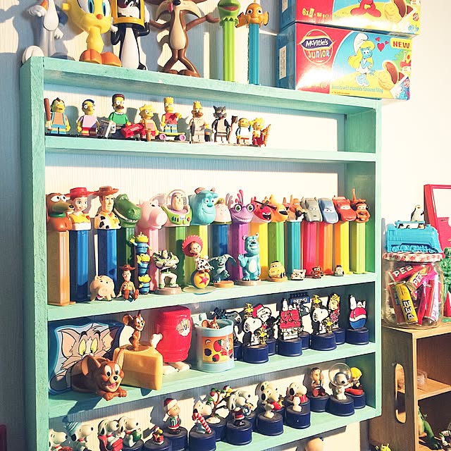 My Shelf,nuro,おもちゃ,PETZ,カーミット,ニモ,ディズニー,ピクサー,コレクション,収集癖,スマーフ maiの部屋