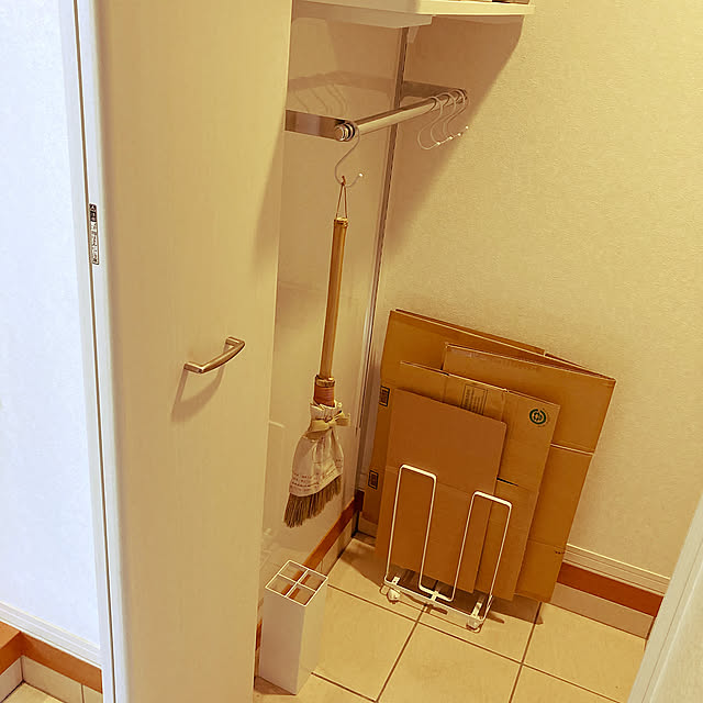 ミニほうき,ほうき収納,ほうき,tower傘立て,ダンボールストッカー,towerダンボールストッカー,tower好き,tower製品,玄関収納,夏のスペシャルクーポン,RoomClipショッピング,towerシリーズ,RCの皆さまに感謝♡,Entrance An50の部屋