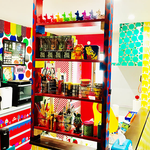 Kitchen,カラフル,DIY,リメイク,セリア,カッティングシート,PEZ,ポップ,ロディ,派手,ドット,RATFINK,キッチンDIY,カラフル化計画,カラフル好き,カッティングシート DIY,カラフル ポップ,派手好き,プレゼント応募,タカラスタンダード キッチン,ホーロー キッチン,ラブリコ 棚 nonaso113の部屋