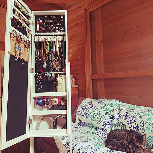 アクセサリー収納,猫のいる暮らし,DIY初心者,DIY女子,ねこのいる暮らし,名前はイクラ,My Shelf ayabooohの部屋