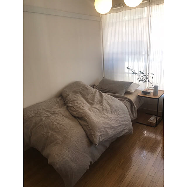 Bedroom,植物,必要最低限,必要最低限で暮らしたい,ひとり暮らし 1K,一人暮らし,植物のある暮らし,無印良品,麻,必要なものだけ,1K,もたない暮らし,ひとり暮らし,独り暮らし kkc8の部屋