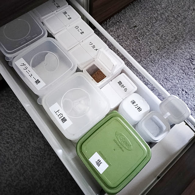 Kitchen,100均,パナソニックキッチン,ナチュラルインテリア,セリアの容器,調味料詰め替え,すっきり暮らしたい coco0.84.の部屋