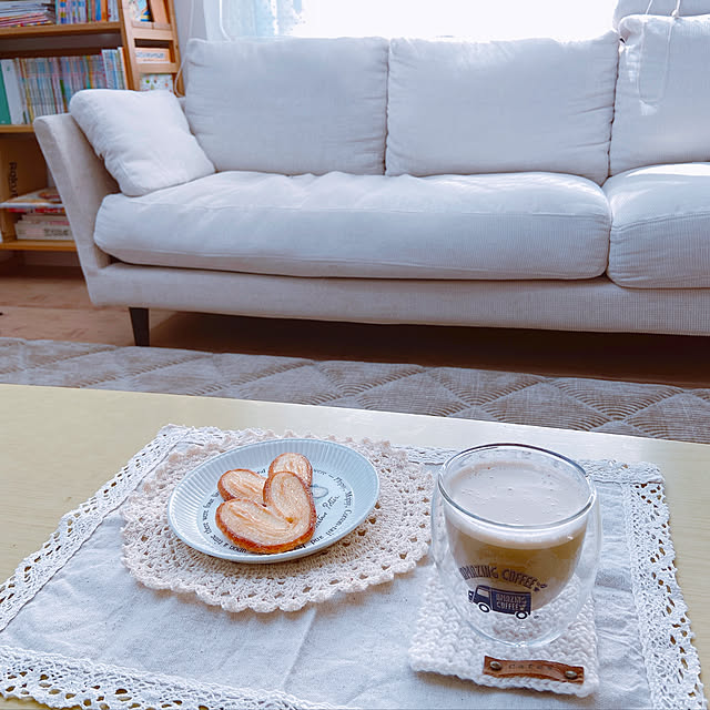 ラグ,コーヒーのある暮らし,ホワイトモカ,コーヒータイム,スターバックス,おうちカフェ,ナチュラル,ナチュラルインテリア,Lounge pomupomuの部屋