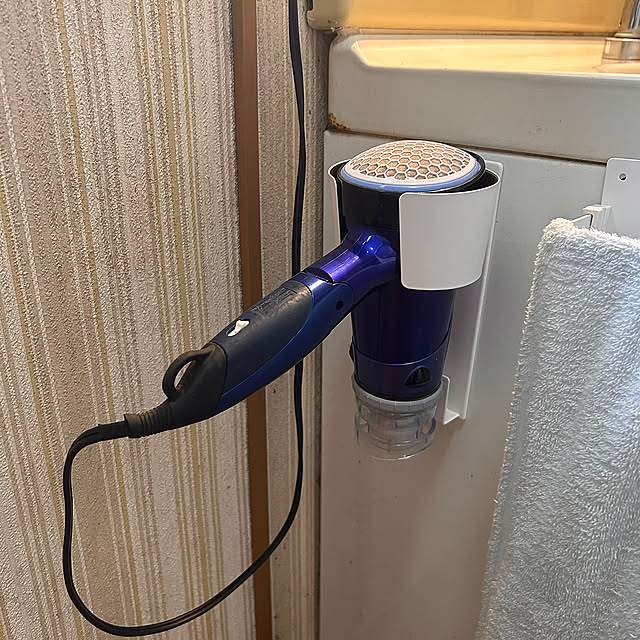 Bathroom,ドライヤーホルダー,ニトリ,収納グッズ,洗面所,ちょっとした工夫,快適な暮らし,くらしを整える zinの部屋