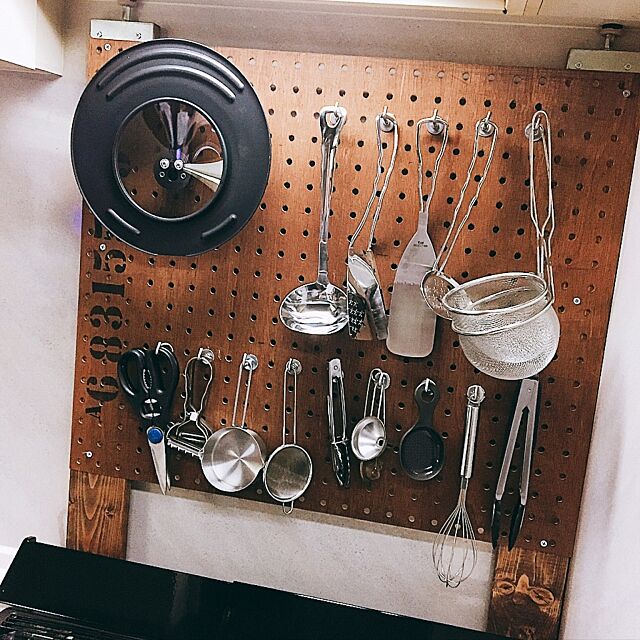 Kitchen,ピラーブラケット,ステンシル,有孔ボード,ペグボード amikoの部屋