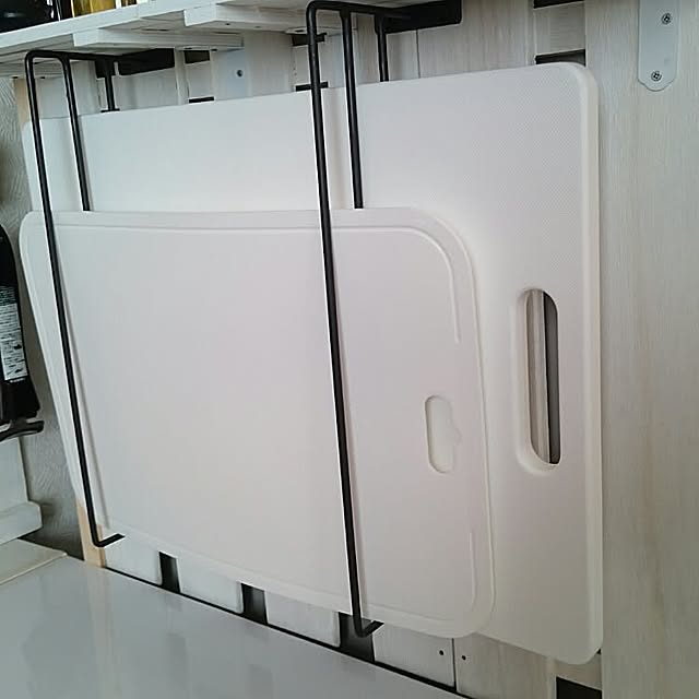 Kitchen,セリア,まな板スタンド,アイアンバー リメイク,アイアンバー,冷蔵庫横 kotamamaの部屋
