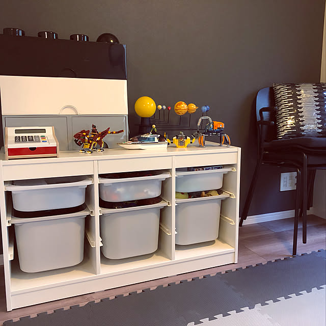 IKEA,トロファスト,レゴ収納,新生活,生活感をなくしたい,リフォーム 中古,リフォーム後,クールテイスト,中古マンションリノベーション,中古マンション,モノトーン,生活感のない暮らし,こどものいる暮らし,子供部屋,サンゲツの壁紙,サンゲツ壁紙 goromiの部屋