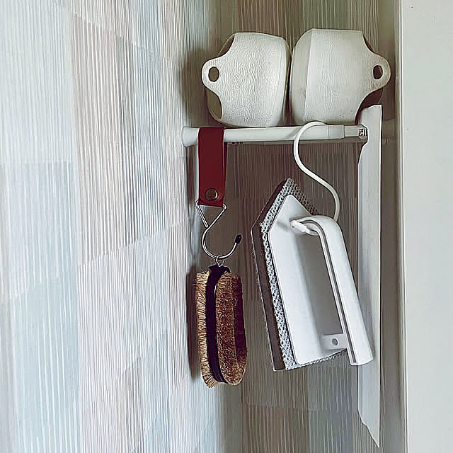 Bathroom,隙間収納,カビ予防,お掃除グッズ,突っ張り棒2本使い,突っ張り棒活用,突っ張り棒で収納,DAISO商品,つっぱり棒,百均 yukichi.wanwaの部屋