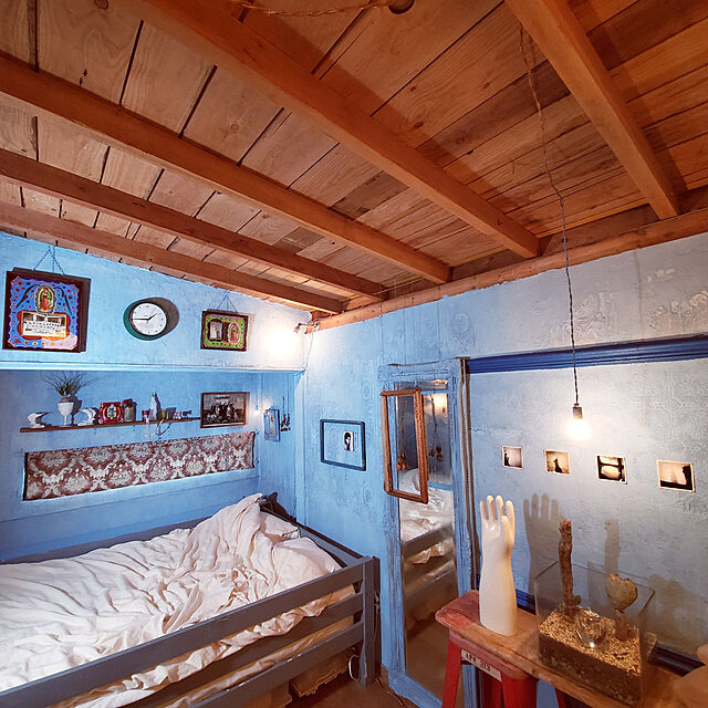 Bedroom,DIY,アンティークのある暮らし,青い壁,アンティーク,ヴィンテージ,蚤の市,海の見える家 nakamuraの部屋