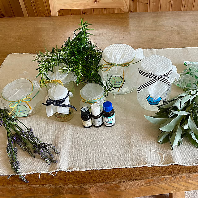 手作り消臭剤,虫除け,ローズマリー,ドライハーブ,植物のある暮らし,みどりのある暮らし,ハーブのある暮らし,香りのある暮らし,ラベンダー,お気に入りの場所にしたい!,My Desk nokkoの部屋