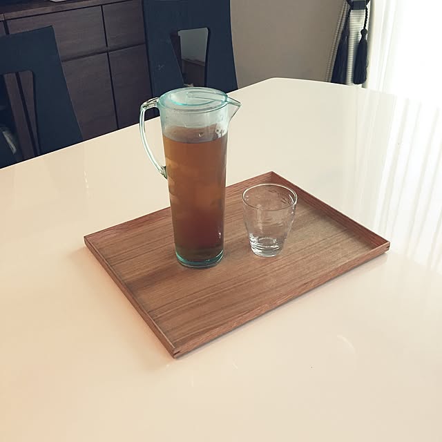 Kitchen,無印のトレー,麦茶ポット,ダイニングの風景,白い机,無印良品,スッキリ暮らしたい umekichiの部屋