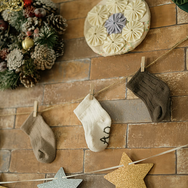 Lounge,クリスマス,雑貨,ハンドメイド,DIY,古い物,ビンテージ,インダストリアル,Xmas,オーナメント,靴下,ヨーヨーキルト,靴下ガーランド eyes.homeの部屋